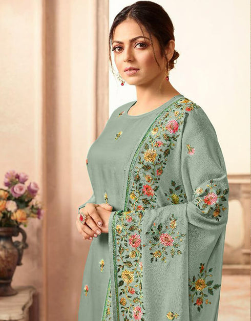 Green Chudidar style Suit Faux Georgette Salwar Kameez in Embroidery, Stone & Lace Work Closure View