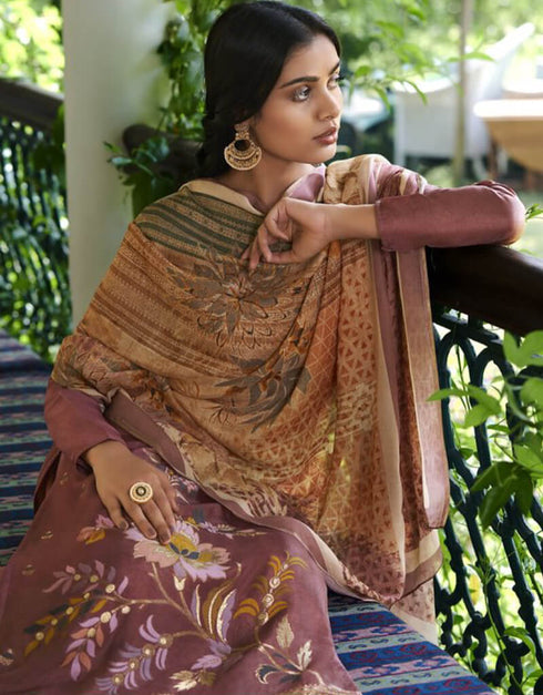 Pink Pant style Suit Pure Viscose Russian Silk Jacquard Salwar Kameez in Jacquard Print, Digital Print & Lace Work Closure View