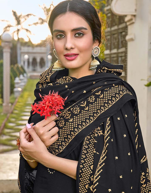 Black 14Kg Rayon Pant Salwar Suits Closure View