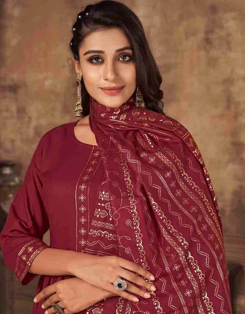 Maroon 14 Kg Rayon Pant Straight Back View