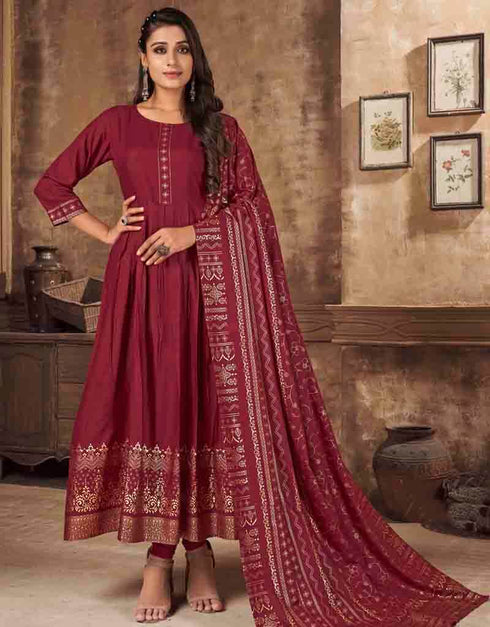 Maroon 14 Kg Rayon Pant Straight