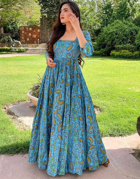 Blue Designer Party Wear Readymade Kurti Closure View