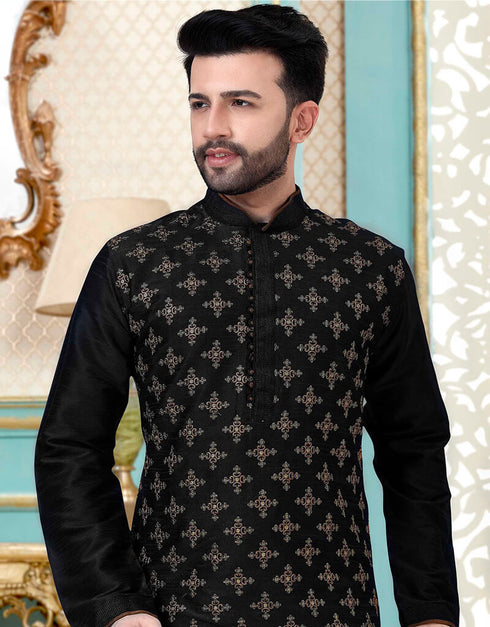 Black Kurta Dhupion Silk Chudidaar Closure View