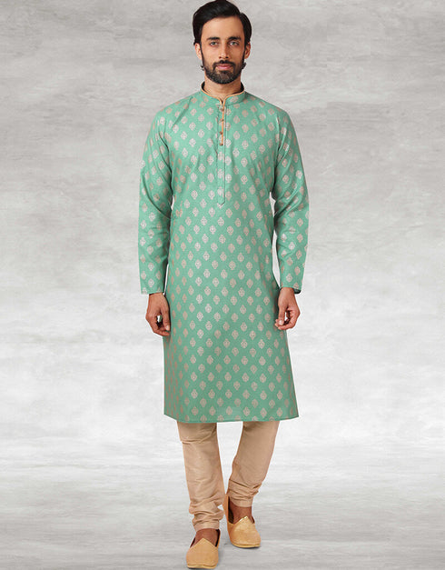 Green Kurta Hand Loomed In Rich Yarns Of Cotton Chudidaar