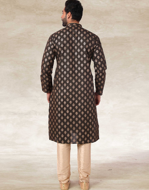 Mehendi Green Kurta Hand Loomed In Rich Yarns Of Cotton Chudidaar Closure View