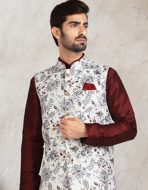 Maroon 3 Pcs Jacket Set Banarasi Silk Churidar Closure View