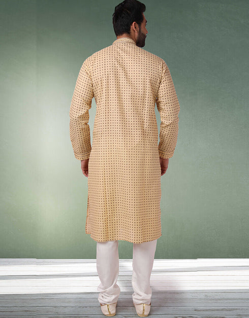 Beige Stright Kurta Handloomed In Rich Yarns Of Cotton Churidar Closure View