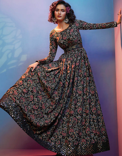 Black Natural Crepe Anarkali Gown Closure View