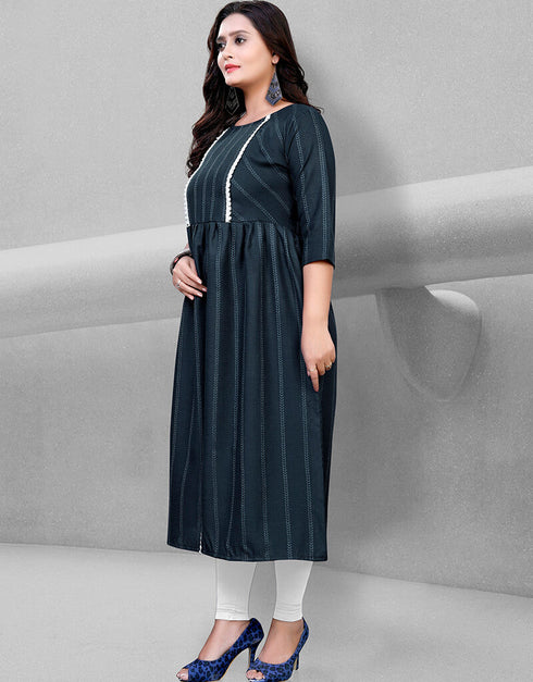 Black Heavy Cotton Chudidar Kurti Closure View