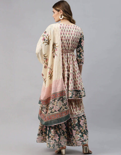 Beige Cotton Pant Suit Closure View