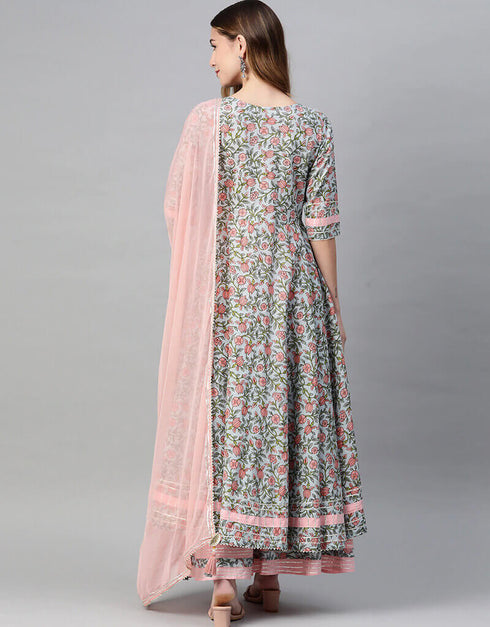 White Cotton Sharara Suit Closure View