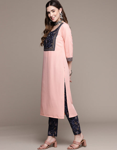 Pink Crepe Pant Straight Closure View