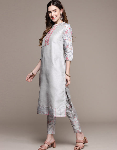 Grey Poly Silk Pant Straight Closure View