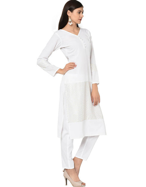 White Crepe Pant Kurti Closure View