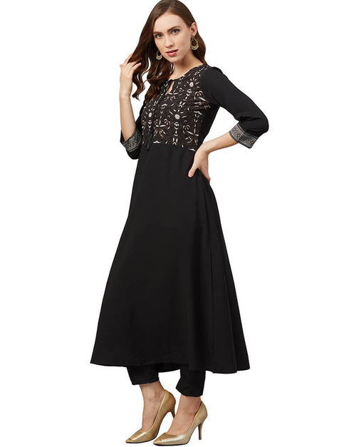 Black Crepe Pant Kurti Closure View
