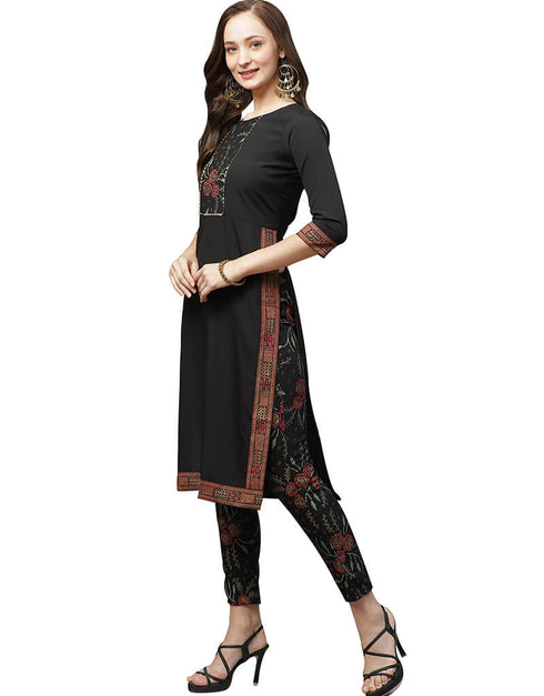 Black Crepe Pant Kurti Closure View