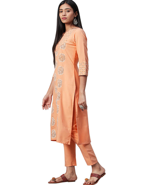 Orange Rayon Pant Suit Closure View