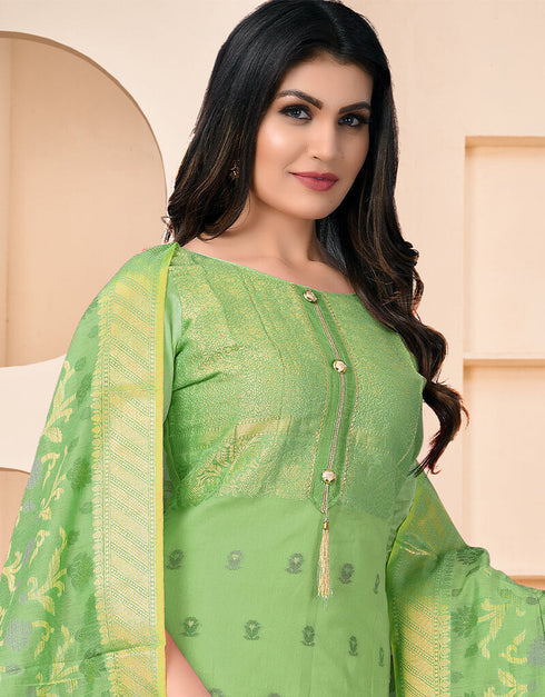 Green Banarasi Jacquard Chudidar Salwar Suit Closure View