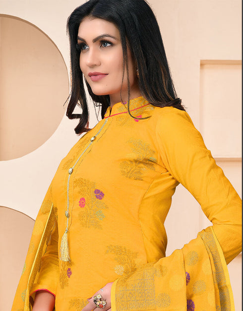 Yellow Banarasi Jacquard Chudidar Salwar Suit Closure View