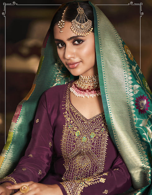 Purple Soarer Crape Palazzo Suit Closure View