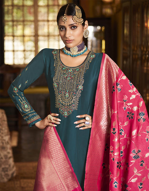 Light Purple Pure Viscose Russian Silk Jacquard Pant Suit Back View