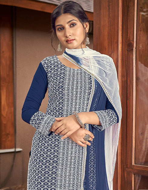 Blue And White Rayon Pant Suit Closure View