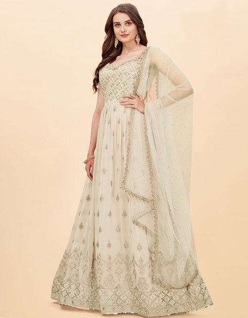 Cream Heavy Fox Georgette Anarkali Salwar Suit Closure View