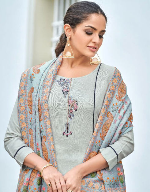 Gray Heavy 14 Kg Rayon Pant Salwar Suit Closure View