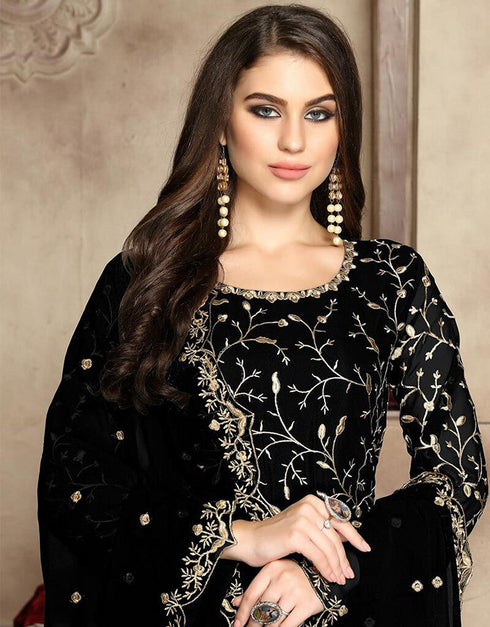 Black Fox Georgette Anarkali Salwar Suit Closure View