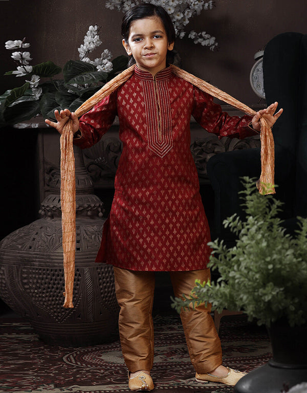 Marron Kurta Pajama Cotton Printed