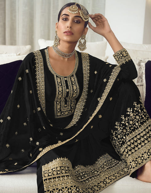 Black Dola Silk Palazzo Salwar Suit Closure View