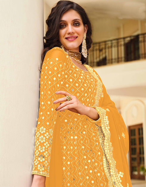 Yellow Real Georgette Pant Suit Closure View