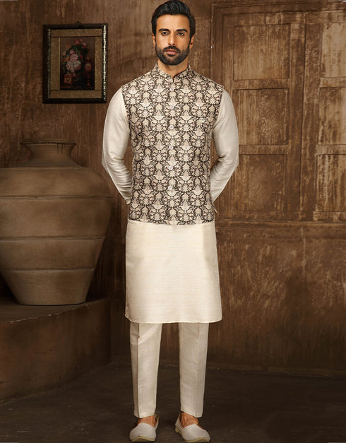 Cream Kurta Digital Print With Single Thread Work Aligadhi Pant