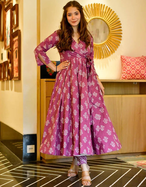 Multi Cotton Silk Pant Suit Closure View