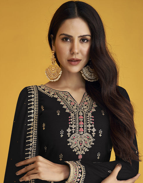 Black Fox Georgette Anarkali Salwar Suit Closure View