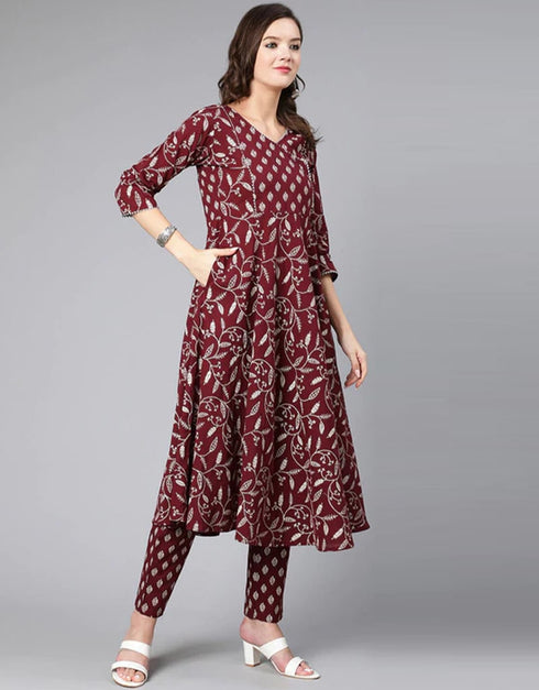 Maroon Pure Cotton Pant Anarkali Closure View