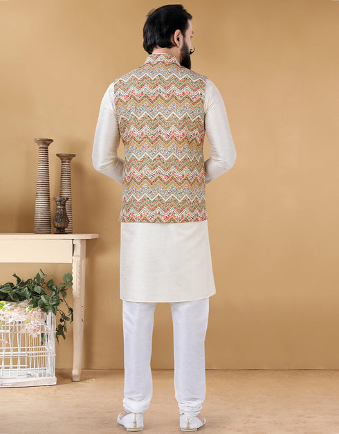 Off White Kurta Silk Chudidaar Closure View