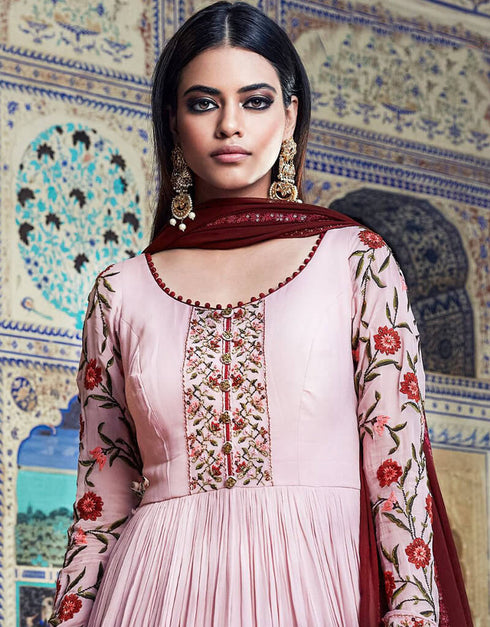 Light Pink Georgette Na Anarkali Closure View