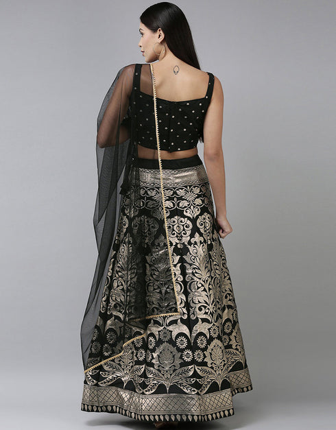 Black Banarasi Silk Jacquard Lehenga Choli Closure View