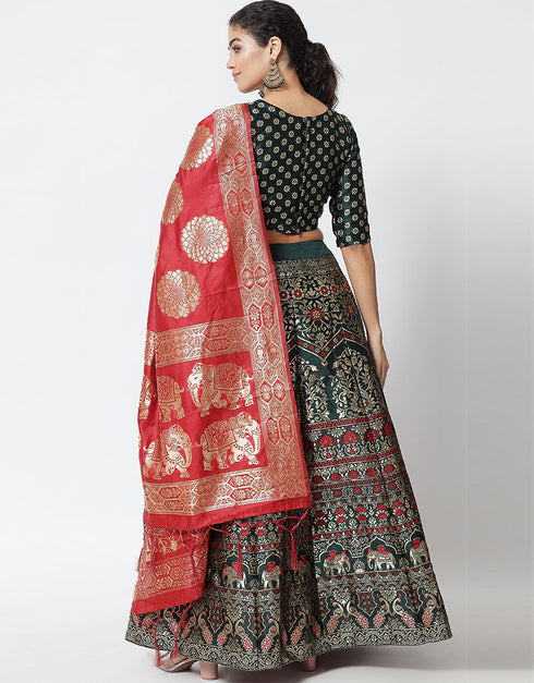 Green Banarasi Silk Jacquard Lehenga Choli Closure View