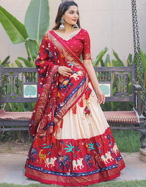 Red Dola Silk Lehenga Choli Closure View