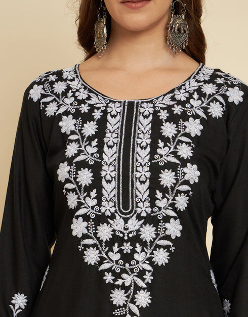 Black Soft Slub Cotton Na Straight Back View