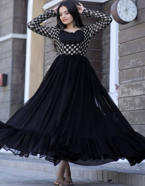 Black Designer Function Wear Heavy Readymade Gown Closure View