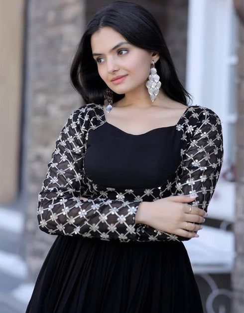 Black Designer Function Wear Heavy Readymade Gown Salwar Kameez