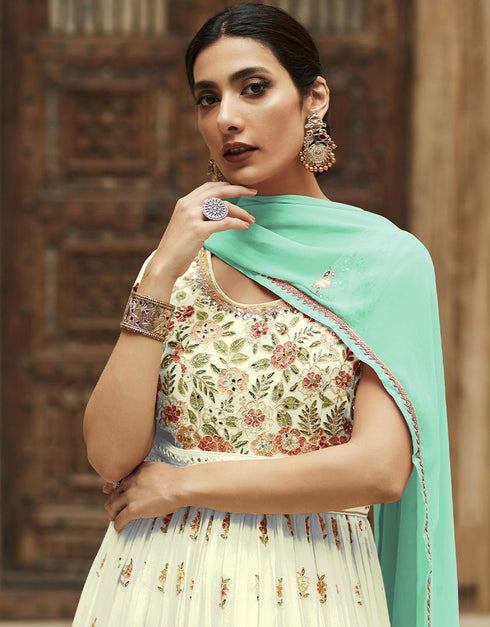 Cream Faux Georgette Pant Anarkali Closure View