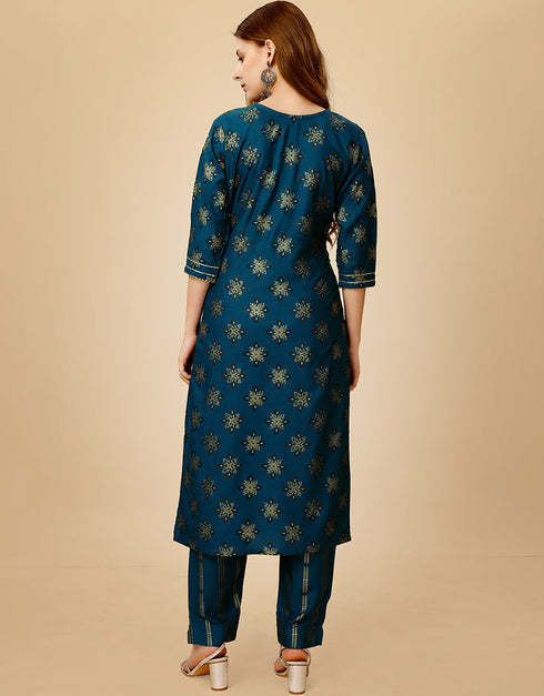 Teal Heavy Rayon 14 Kgs Pant Straight Back View