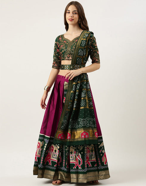 Green Tafeta Silk Lehenga Choli Closure View