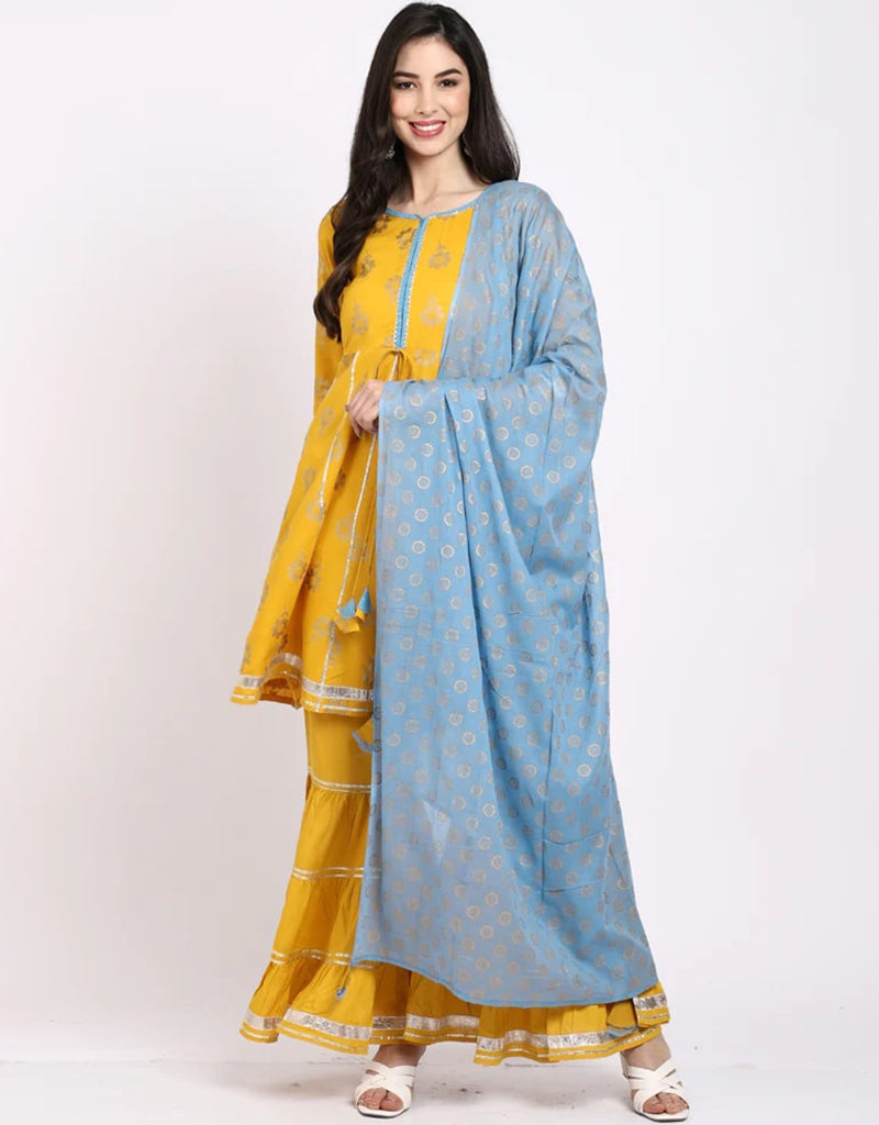 Sarnooré Woven Taj Suit (Yellow) main image 0