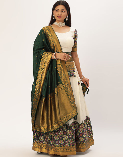 Off White Tafeta Silk Lehenga Choli Closure View