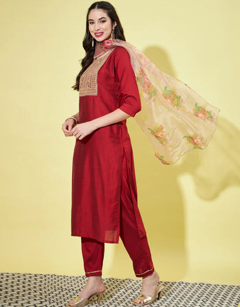 Traditional Function Wear Readymade Silk Blend Salwar Suit Maroon Silk Blend Pant Straight Close-up View